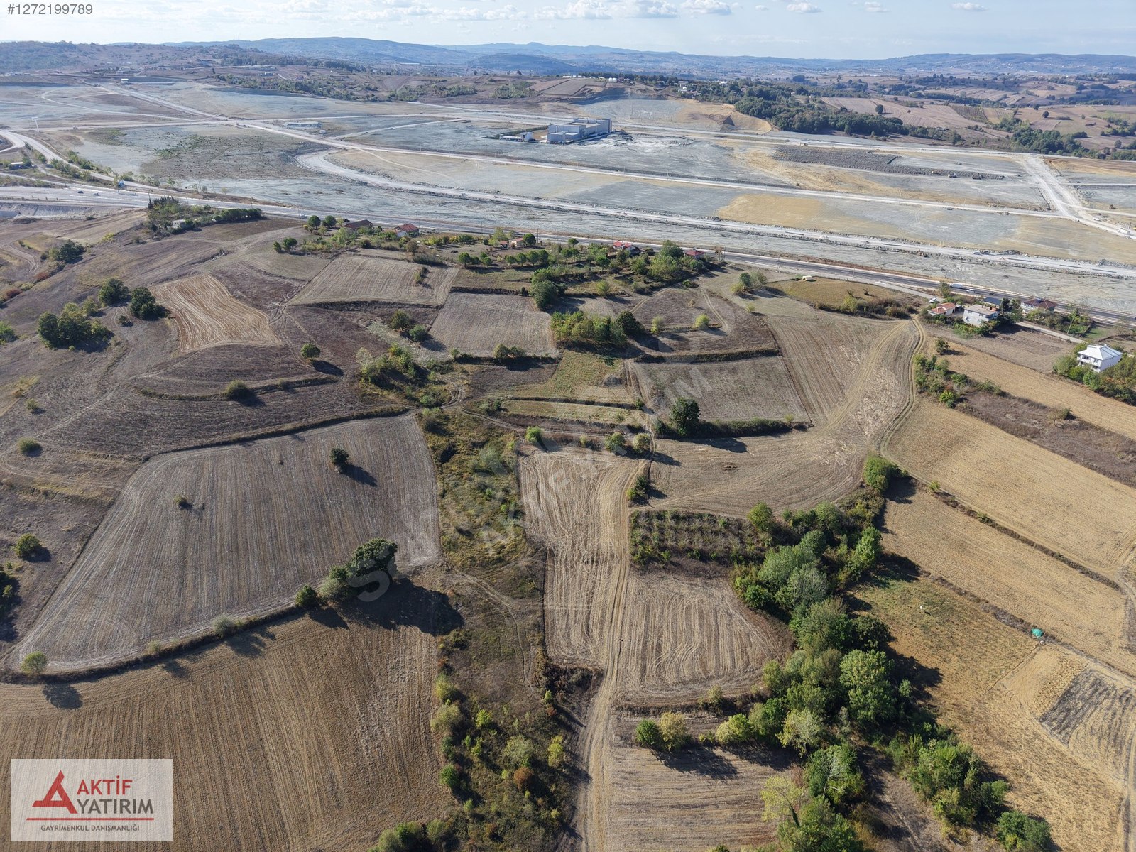 KANDIRA'DA ORGANİZEYE ÇOK YAKIN KISMİ İMAR İÇİNDE 4124 M2 TARLA - KOCAELİ KANDIRA fotoğraf 2