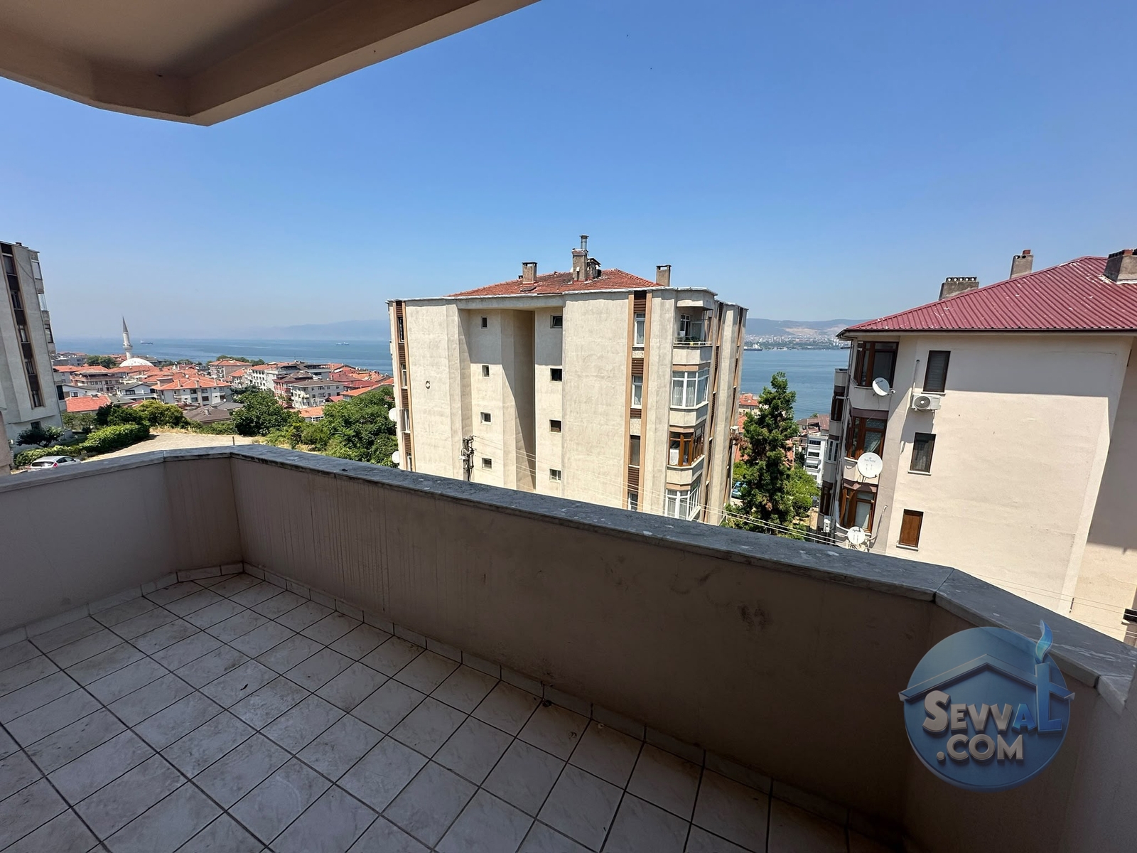 MERCAN SİTESİ ORKİDE BLOK - 100 M2 2+1 GENİŞ KİRALIK ASANSÖRLÜ - Kocaeli Gölcük fotoğraf 4