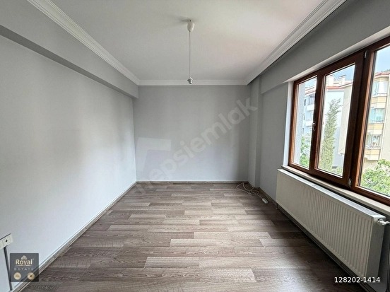 ROYAL EMLAKTAN HACILAR MEYDANINDA SATILIK 3+1FIRSAT DAİRE - AMASYA MERKEZ fotoğraf 24