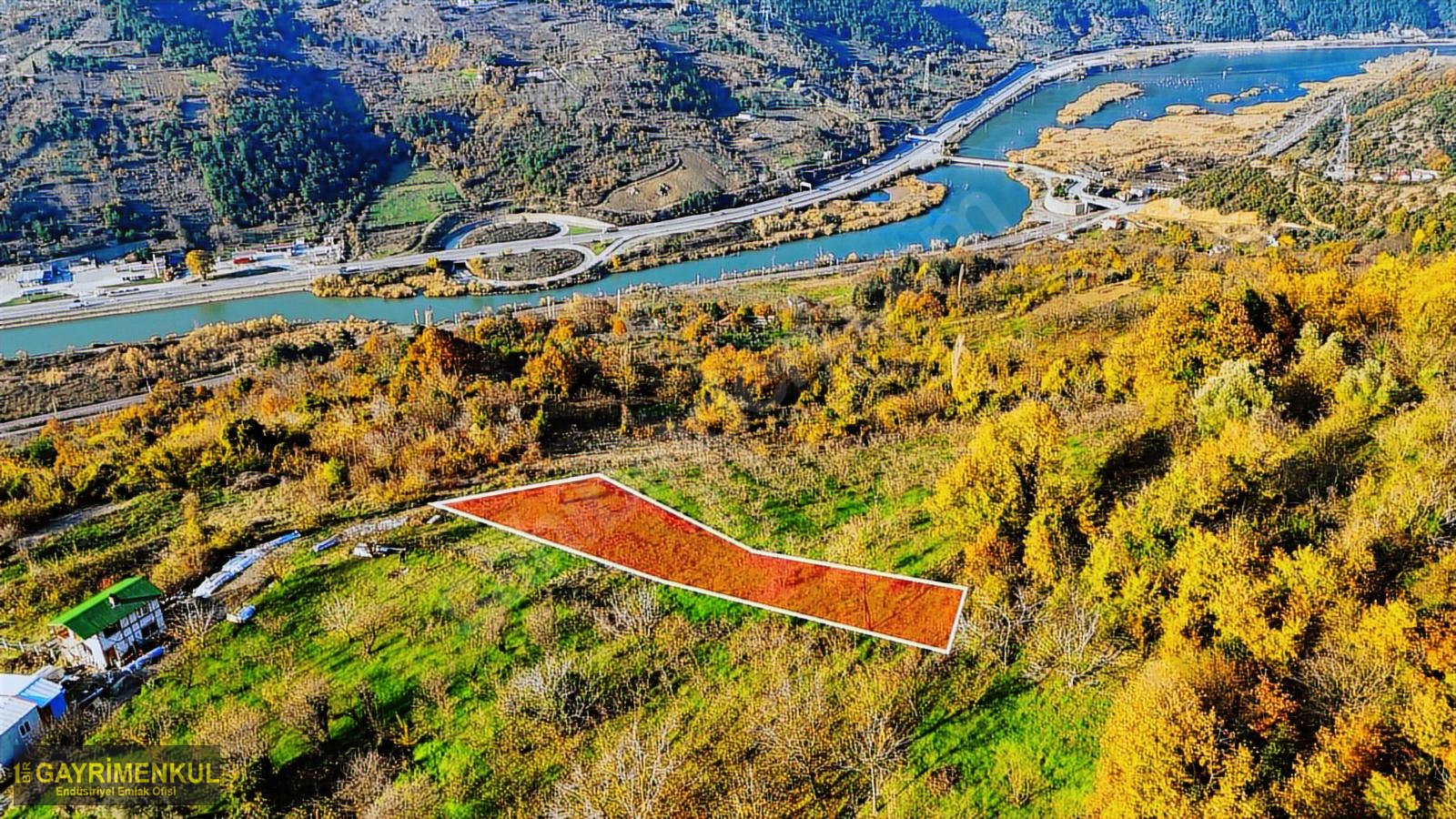 GEYVE DEREKÖYDE 1299 M2 SAKARYA NEHRİ MANZARALI TARLA - SAKARYA GEYVE fotoğraf 24