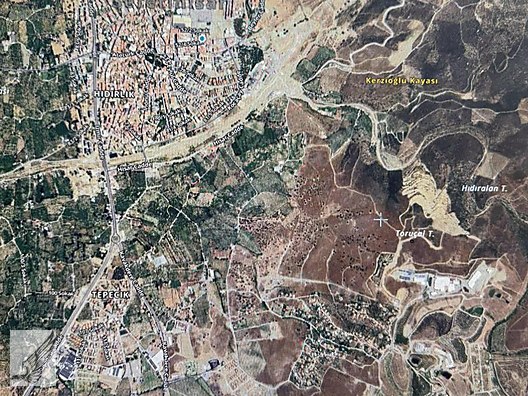 Seferihisar Merkeze 1km İmara 600 metre mesafede 22 dönüm arazi - İZMİR SEFERİHİSAR fotoğraf 3