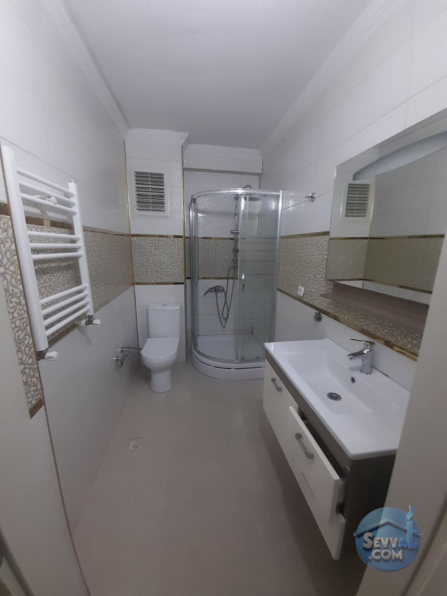 KÖRFEZ ÇAMLITEPE MH. MERKEZİ YERDE KİRALIK 2+1 ARAKAT DAİRE - Kocaeli Körfez fotoğraf 7