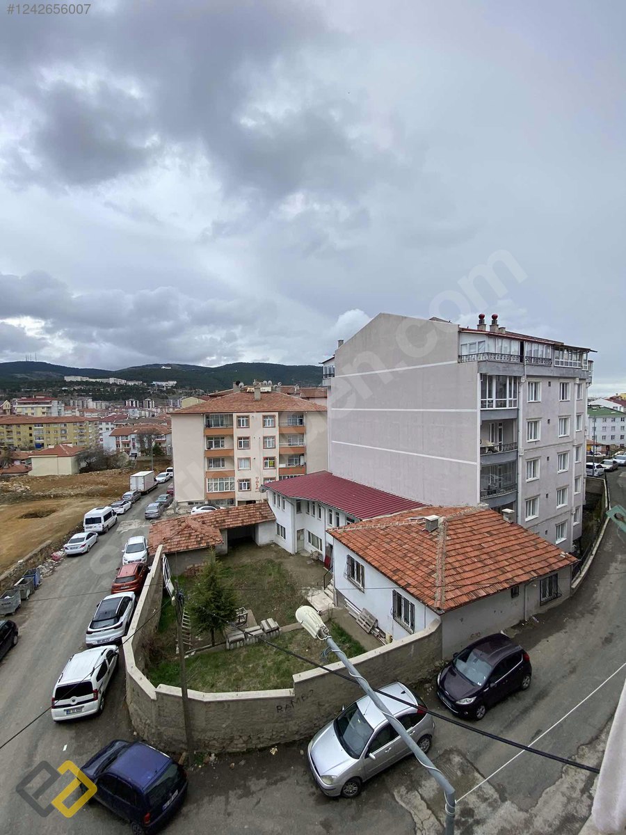 Emlak Akademiden Şehir Merkezinde 3+1 daire - YOZGAT MERKEZ fotoğraf 14