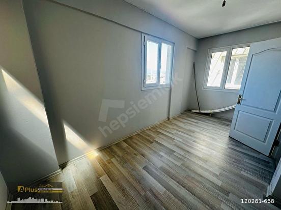 A PLUS GAYRİMENKULDEN MERKEZİ KONUMDA 2+1 SATILIK DAİRE - İZMİR TİRE fotoğraf 2