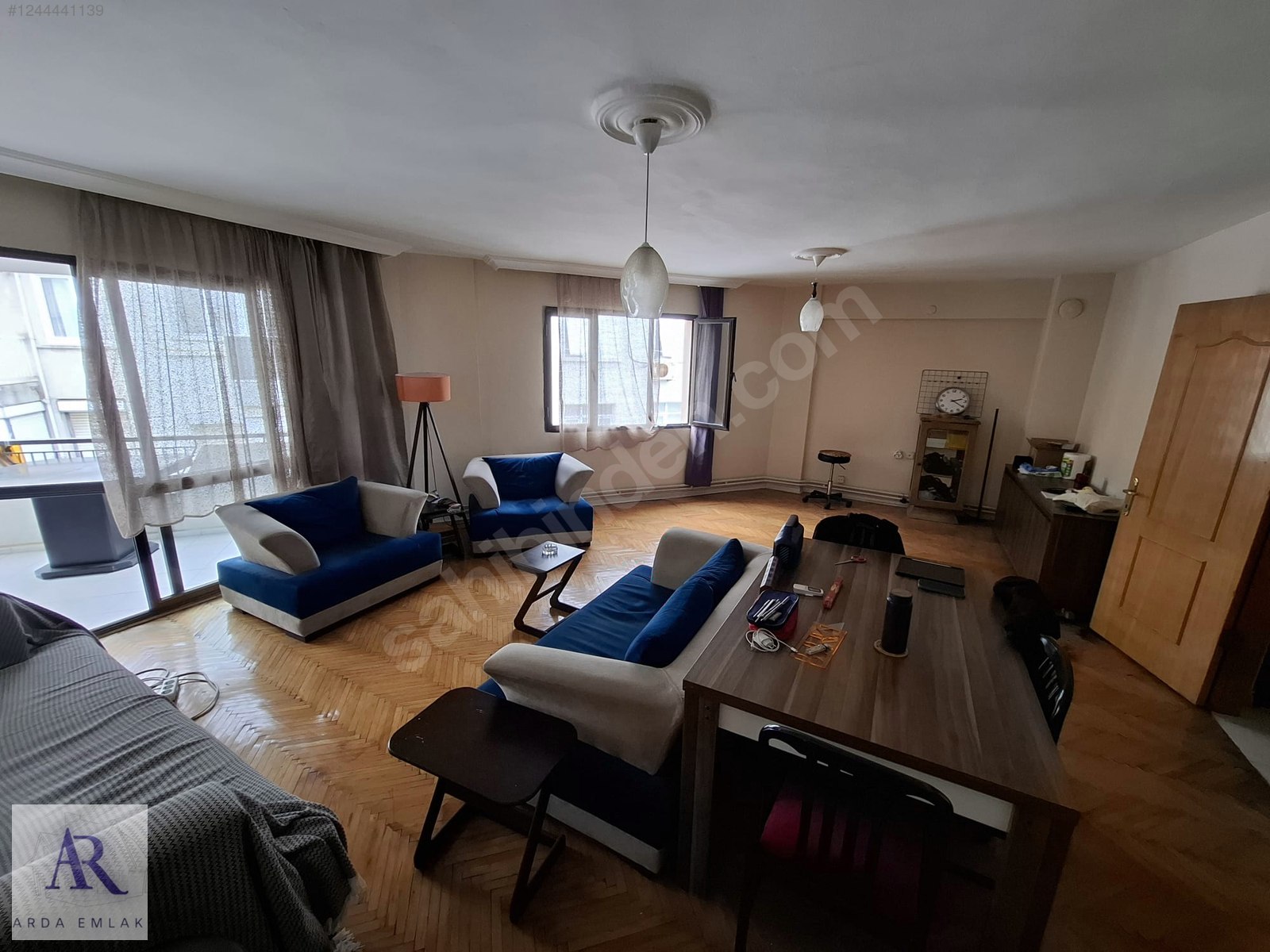 KARŞIYAKA ÇARŞI İÇİ TADİLATLI 3+1 120 M2 - İZMİR KARŞIYAKA fotoğraf 2