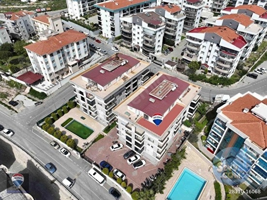 KUŞADASI ÖZADA SITESI’NDE DENIZ MANZARALI 4+1 ÇATI DUBLEKS - AYDIN KUŞADASI fotoğraf 3