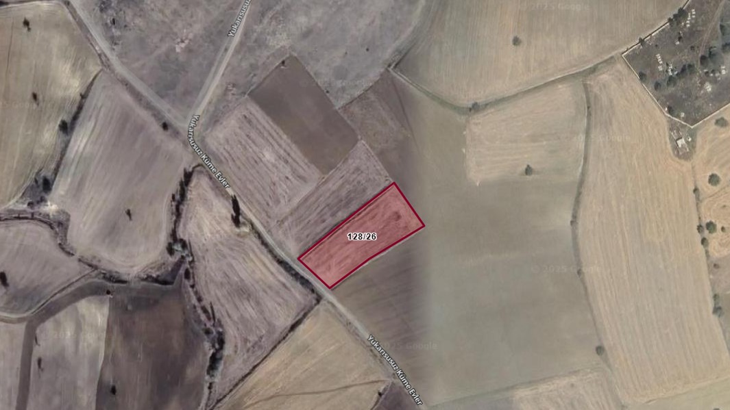 KÜTAHYA GEDİZ YUKARI SUSUZ ' DA 2.525 M² TARLA SATILIKTIR. - KÜTAHYA GEDİZ fotoğraf 5