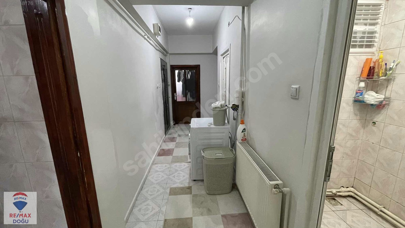 REMAX DOĞU'DAN YENİ MAHALLE MERKEZİ KONUMDA 2+1 SATILIK DAİRE - ELAZIĞ MERKEZ fotoğraf 3