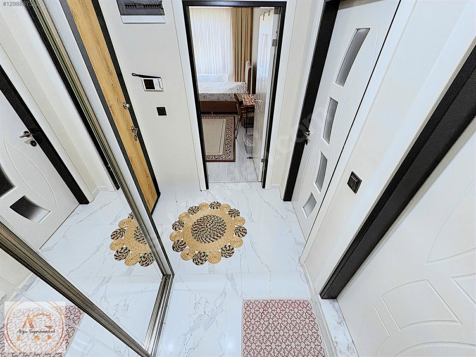ARYA'DAN MERKEZİ KONUM'DA SATILIK ARAKAT ÖN CEPHE 1+1 DAİRE - BALIKESİR EDREMİT fotoğraf 9