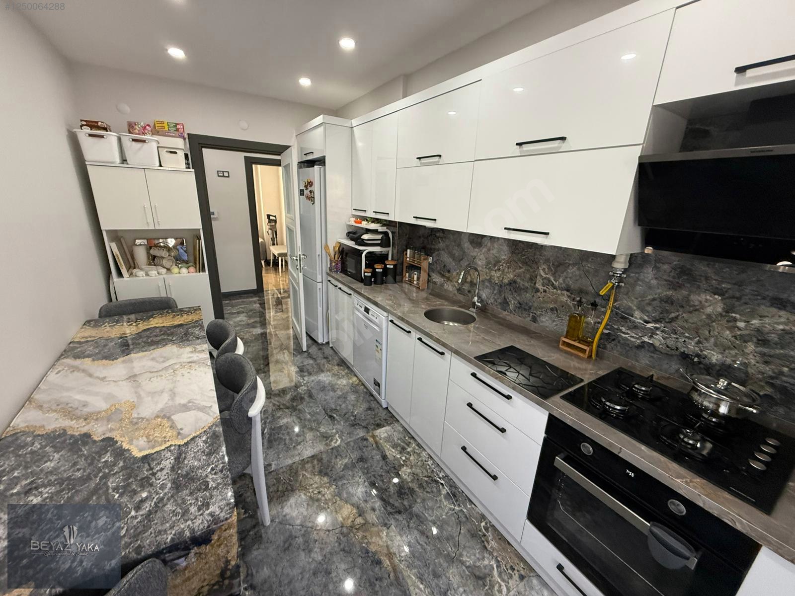 BEYAZYAKA'DAN MALTEPE MAH. SATILIK 2+1 LÜKS DAİRE - İZMİR BERGAMA fotoğraf 4