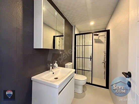 KUŞADASI EFE KONAKLARI SITESI’NDE DENIZ MANZARALI 4+1 TRIPLEKS VILLA - AYDIN KUŞADASI fotoğraf 32