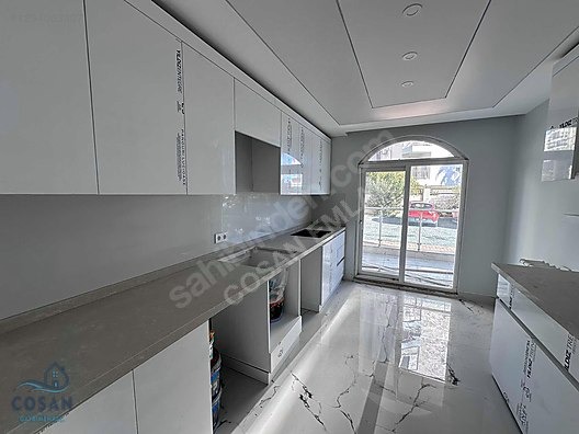 HAVUZLU EBEVEYN BANYOLU PANJURLU İÇİ KOMPLE YENİLENMİŞ 2+1 DAİRE - ANTALYA KONYAALTI fotoğraf 14