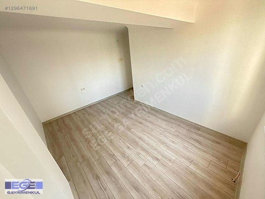 EGE'DEN DURALİ ALIÇ MH. OTURUMA HAZIR ÖN CEPHE 1. KAT 3+1 DAİRE - ANKARA MAMAK fotoğraf 10