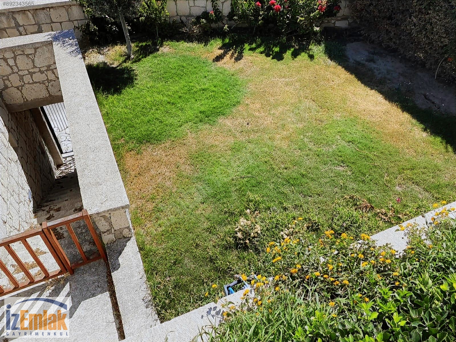 İzEmlaktan Port Alaçatıda Muhteşem Manzaralı Bahçeli Villa - İZMİR ÇEŞME fotoğraf 2
