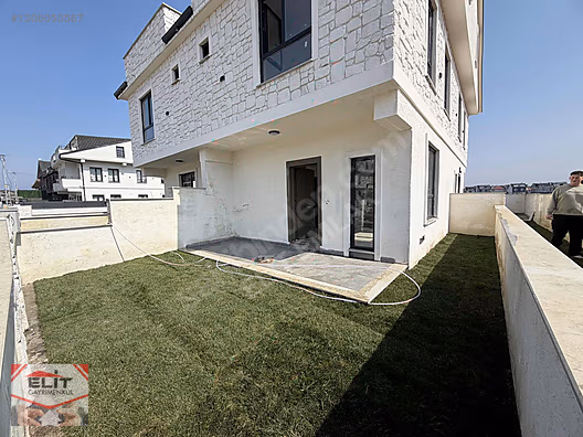 KOCAALİ SAHİLDE SATILIK HAVUZLU 3+1 TRİPLEKS VİLLA - SAKARYA KOCAALİ fotoğraf 41