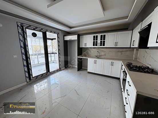 A PLUS GAYRİMENKULDEN MERKEZİ KONUMDA 3+1 SATILIK LÜKS DAİRE - İZMİR TİRE fotoğraf 6
