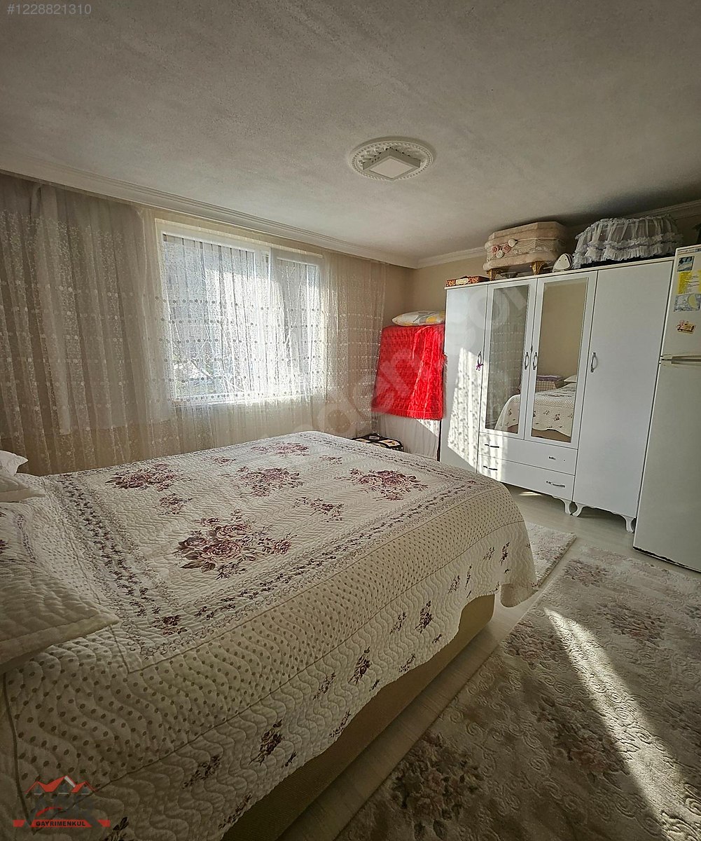 SAKARYA PAMUKOVA MERKEZ KÖY SATILIK 1255 M2 ARSA MÜSTAKİL EVLER - SAKARYA PAMUKOVA fotoğraf 25