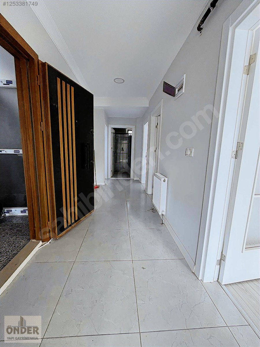 BOSNA CADDESİ ÜZERİ BAHÇELİ 115 M 3+1 YÜKSEK GİRİŞ - KOCAELİ ÇAYIROVA fotoğraf 8