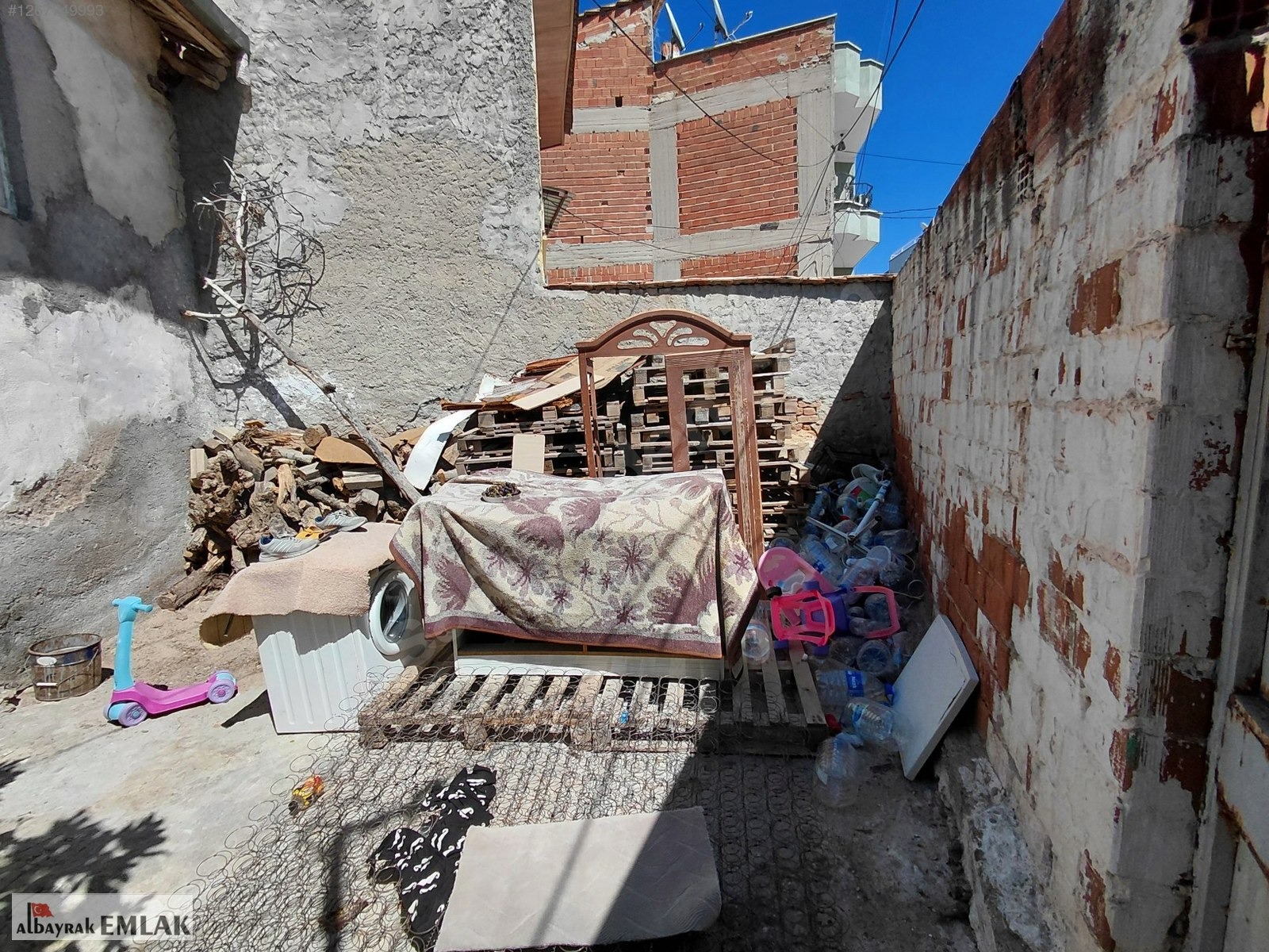 AKHİSAR ZEYTİNLİOVA DA SATILIK ARSA FİYATINA KÖY EVİ 875.000 TL - MANİSA AKHİSAR fotoğraf 14