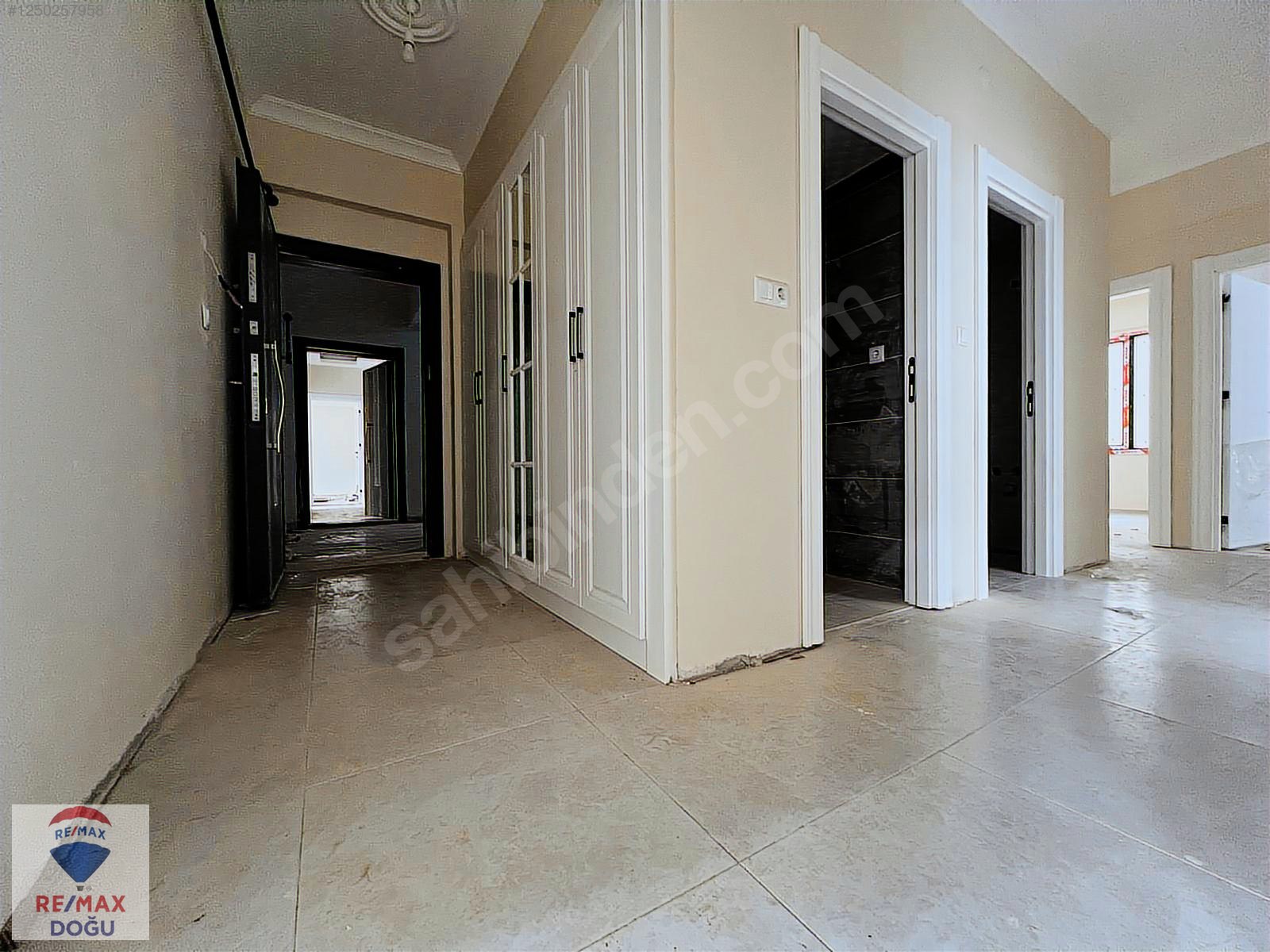 REMAX DOĞU ABDULLAHPAŞA MAH.ANA CADDEYE ÇOK YAKIN SATILIK DAİRE - ELAZIĞ MERKEZ fotoğraf 5