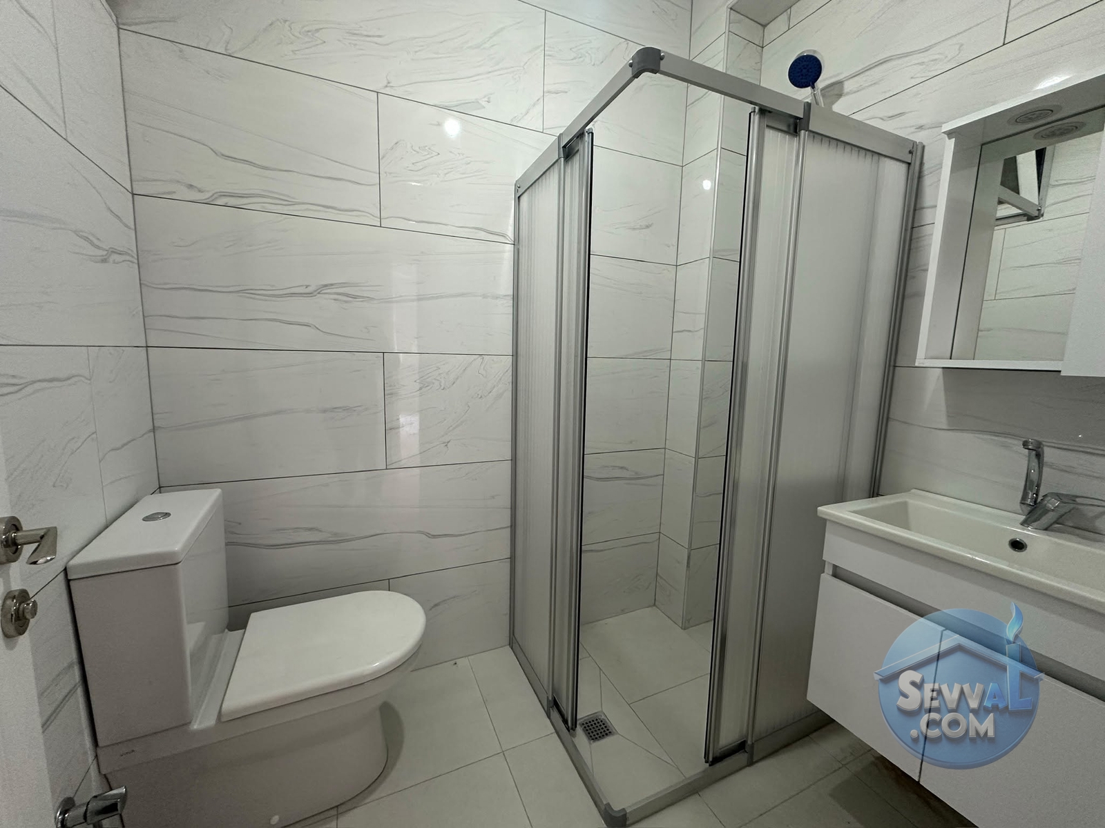 CAN EMLAK - DONANMA MAH '' İÇİ SIFIR YAPILMIŞ '' 3+1 145 M2 - Kocaeli Gölcük fotoğraf 19