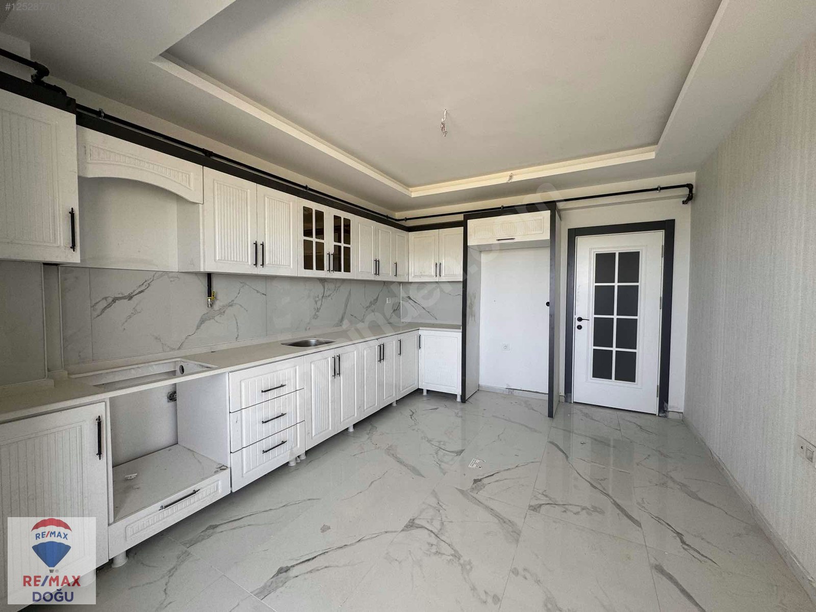 REMAX DOĞUDAN ATAŞEHİR MAHALLESİ SATILIK SIFIR 3+1 ARA KAT DAİRE - ELAZIĞ MERKEZ fotoğraf 7