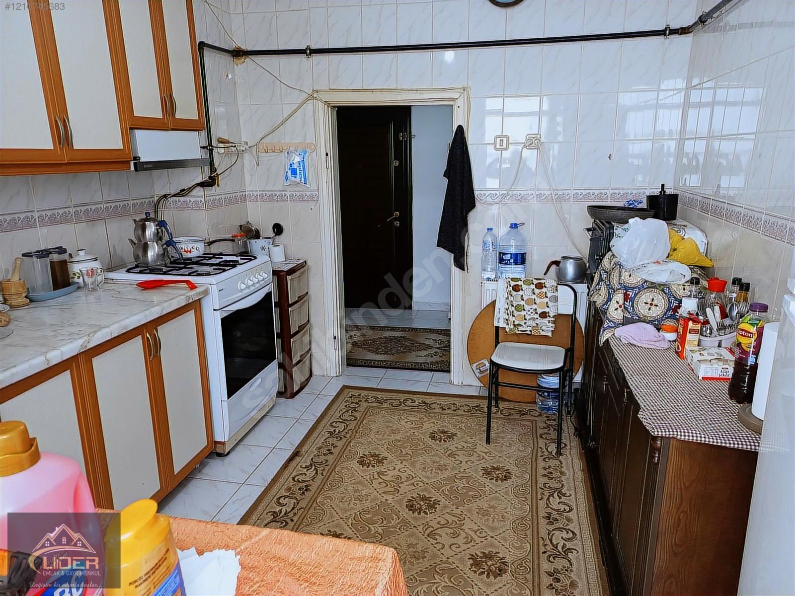 LİDER EMLAK A.H.R MAH. DE 275 M2 ARSA İÇİNDE 3 KATLI MÜSTAKİL - ÇANKIRI MERKEZ fotoğraf 8