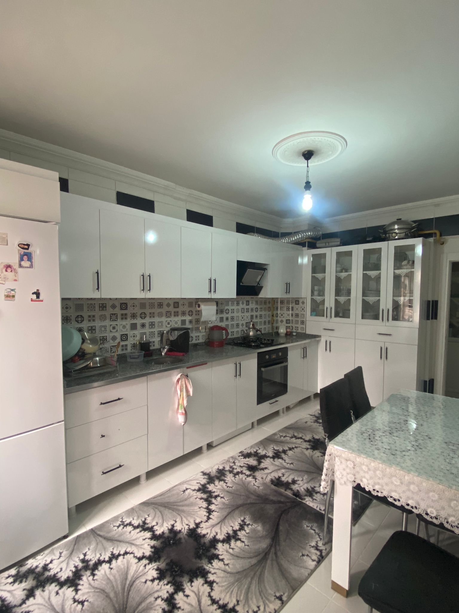 ELAZIĞ KONUMU MÜKEMMEL CUMA PAZARI YANINDA 3+1 DAİRE - ELAZIĞ MERKEZ fotoğraf 2