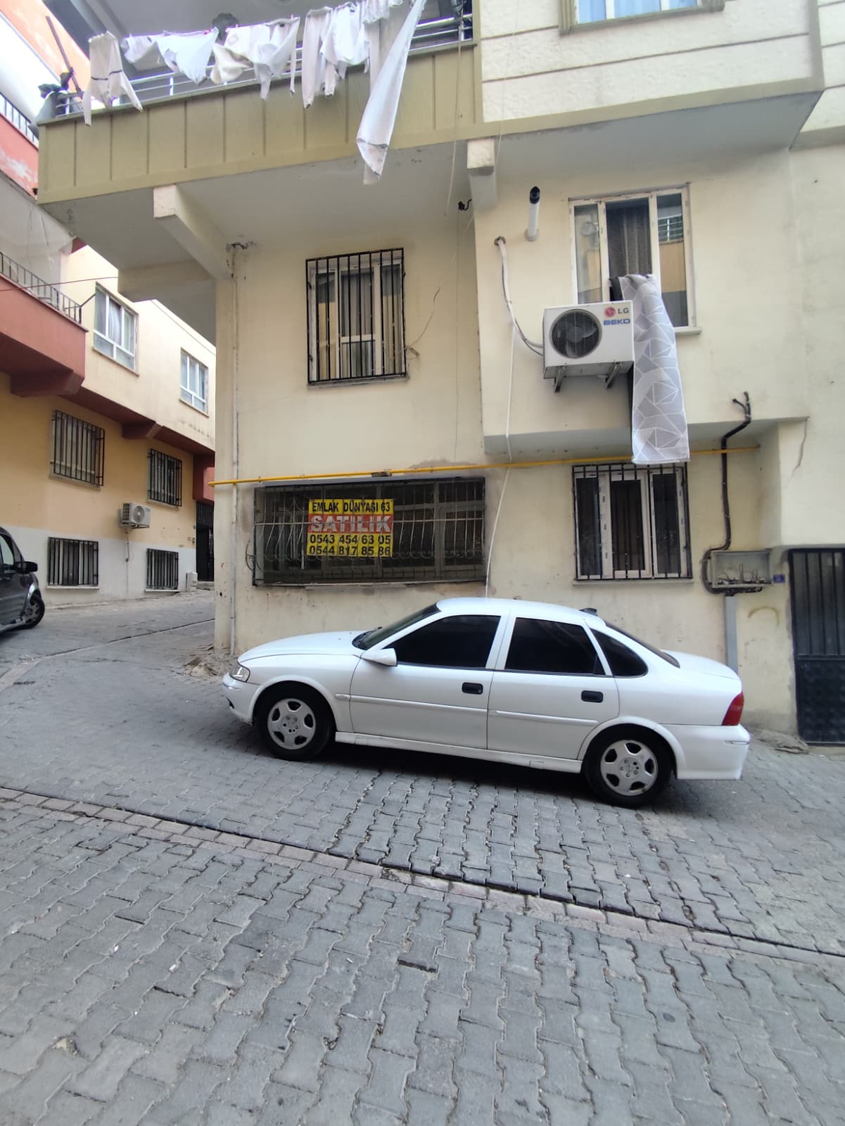 ahmet yesevi de satılık daire  - ŞANLIURFA HALİLİYE fotoğraf 2