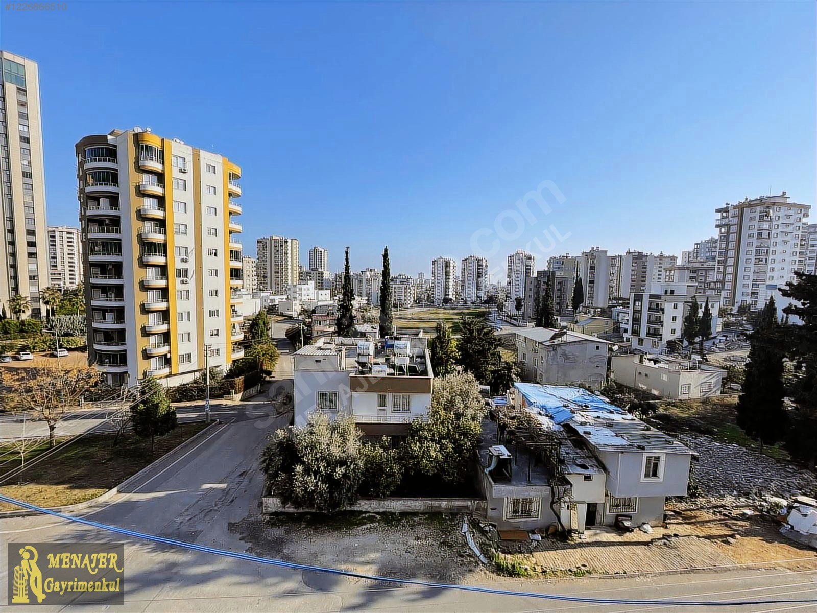 MENAJER'DEN YENİŞEHİR EFES SİTESİNDE 3+1 SATILIK DAİRE - MERSİN YENİŞEHİR fotoğraf 2