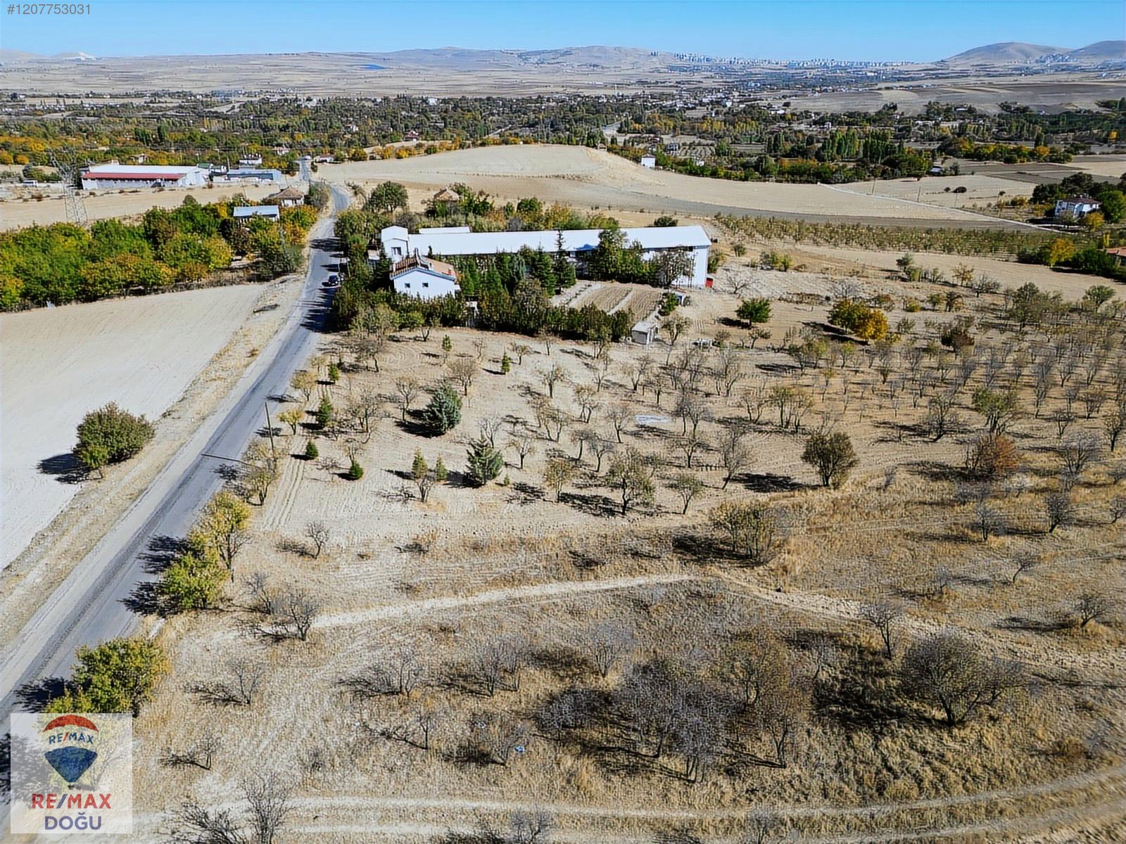 REMAX DOĞU'DAN CİP'DE KEBAN YOLUNA 450 METRE YAKINLIKTA TARLA - ELAZIĞ MERKEZ fotoğraf 2