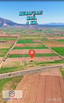 ŞAHİN BÜKE EMLAK'TAN DENİZLİACIPAYAM DODURGA MAH. 7.568 M2 SATILIK TARLA - DENİZLİ ACIPAYAM fotoğraf 4