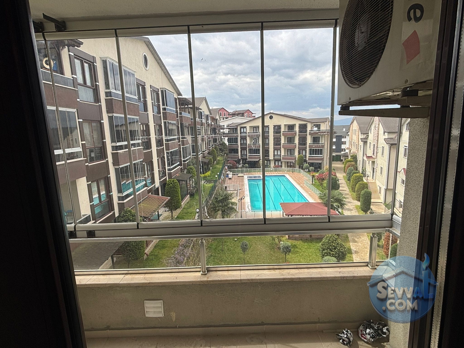 HAVUZLU SİTEDE ÇATI DUBLEKS 3+1 SATILIK DAİRE - Kocaeli Gölcük fotoğraf 5