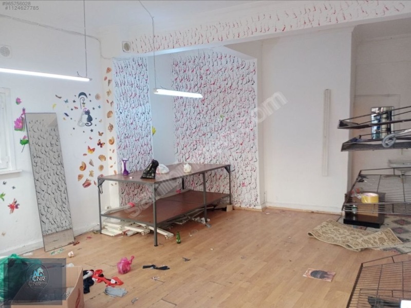 ÇNR GAYRİMENKUL'DEN 40 M² HER İŞE UYGUSNDUR - İSTANBUL KÜÇÜKÇEKMECE fotoğraf 3