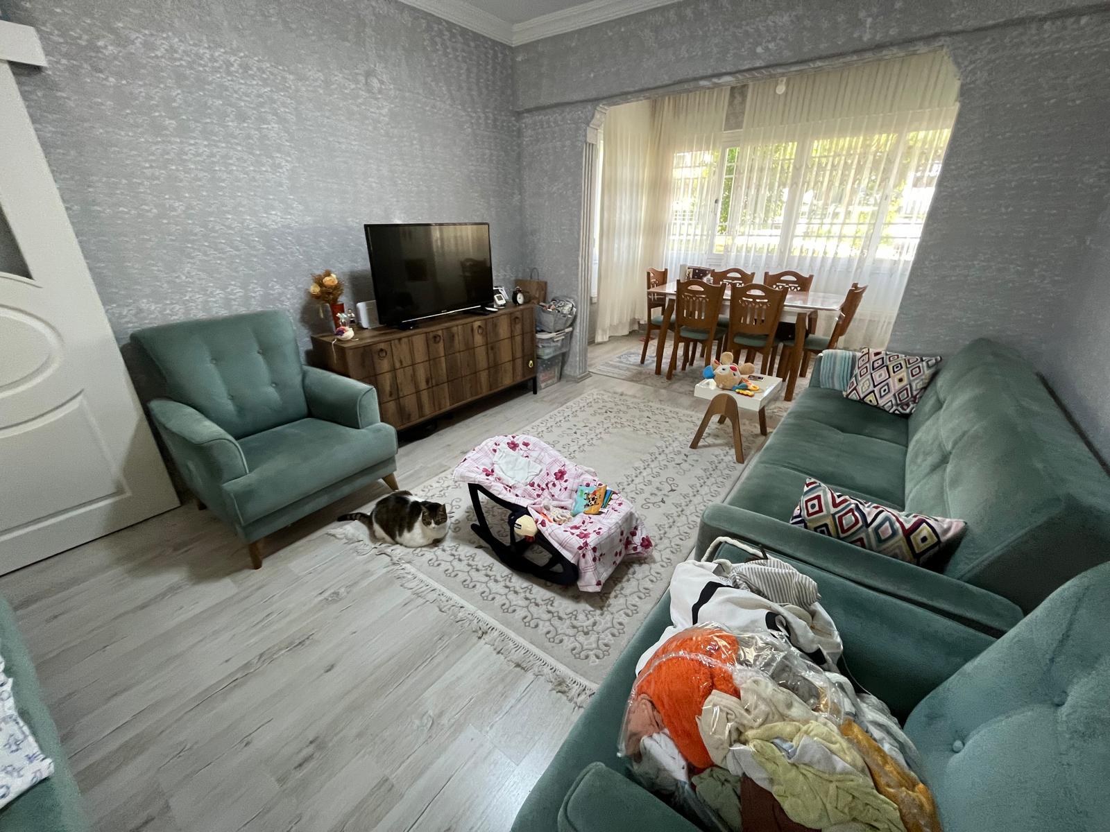 ERGÜNDEN AKKENTTE EFES SİT SATILIK DOĞALGAZLI 3+1 DAİRE - MERSİN YENİŞEHİR fotoğraf 2