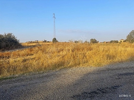 SİPAHİ KÖYÜNDE 650 M2 %60 2,5 KAT İMARLI MÜSTAKİL TAPU ARSA - EDİRNE UZUNKÖPRÜ fotoğraf 5