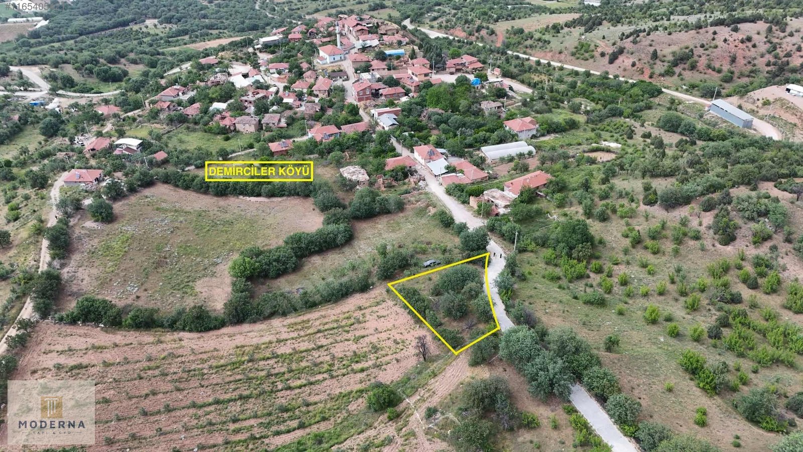 MİHALGAZİ DEMİRCİLER'DE KÖY İÇİ YOLA CEPHELİ 320 M2 - ESKİŞEHİR MİHALGAZİ fotoğraf 10