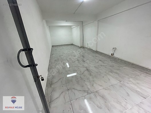 BAYRAMPAŞA TERAZİDEREDE 85 M2 KİRALIK DÜKKAN - İSTANBUL BAYRAMPAŞA fotoğraf 3