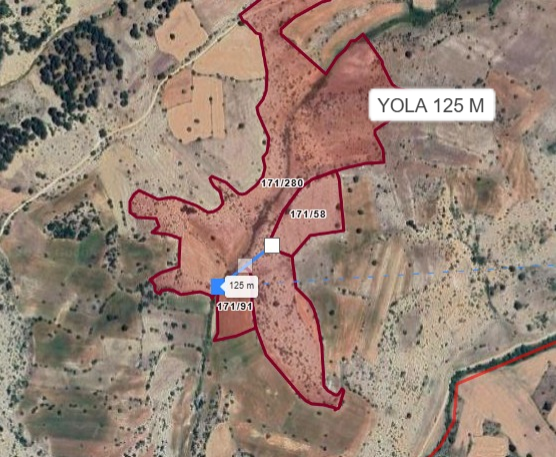 KONYA ILGIN YUKARIGİL MAHALLESİ’NDE 12747 M² TARLA SATILIKTIR - KONYA ILGIN fotoğraf 3