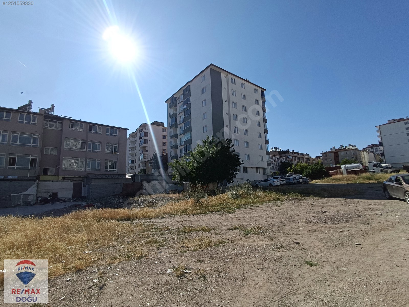 REMAX DOĞU'DAN KIRKLAR MAH'SİNDE 2 YILLIK ACİL SATILIK 3+1 DAİRE - ELAZIĞ MERKEZ fotoğraf 4
