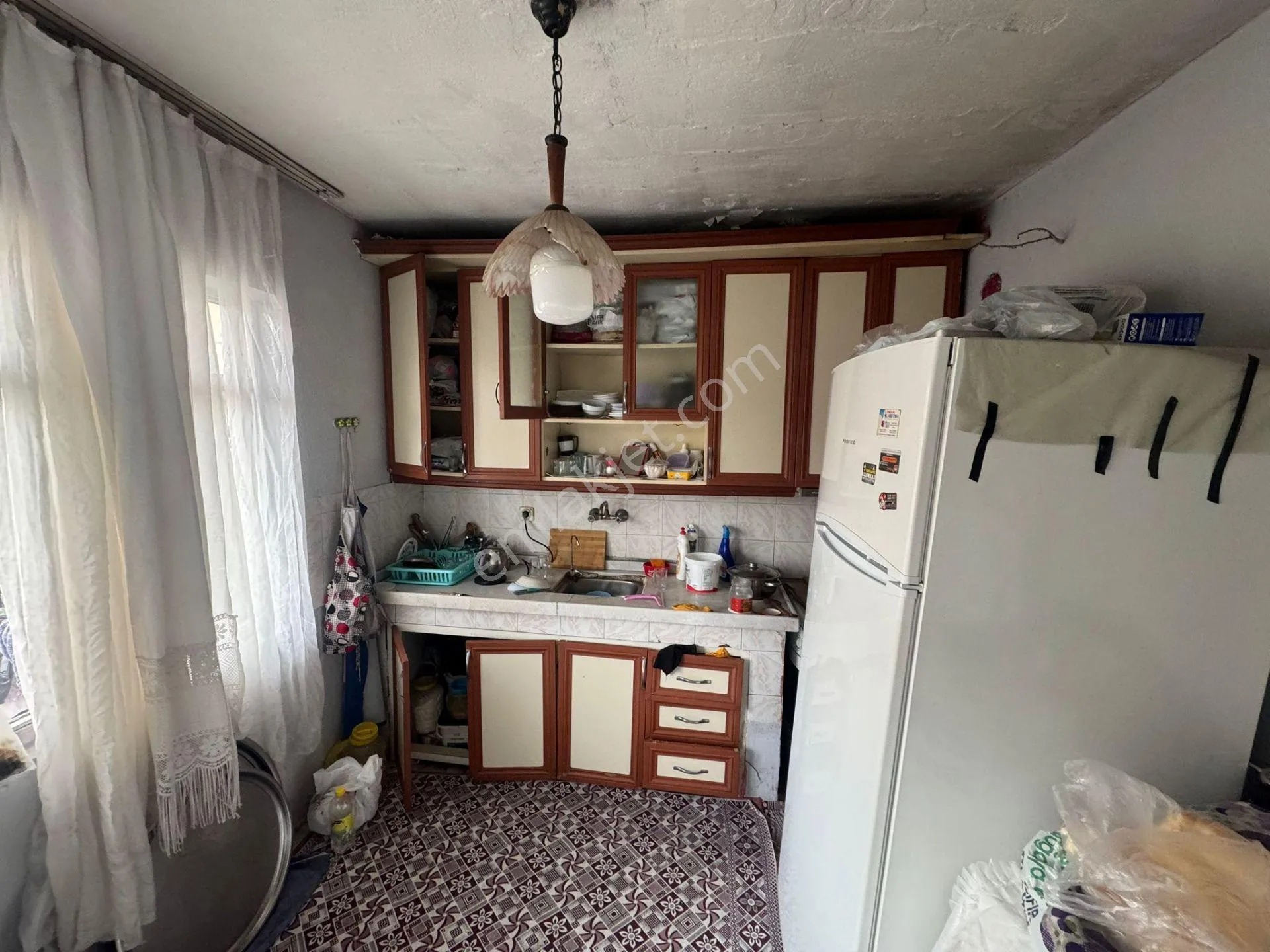Turgutlu 7 Eylül Mahallesinde Komple Satılık Üç Katlı Bina - MANİSA TURGUTLU fotoğraf 18
