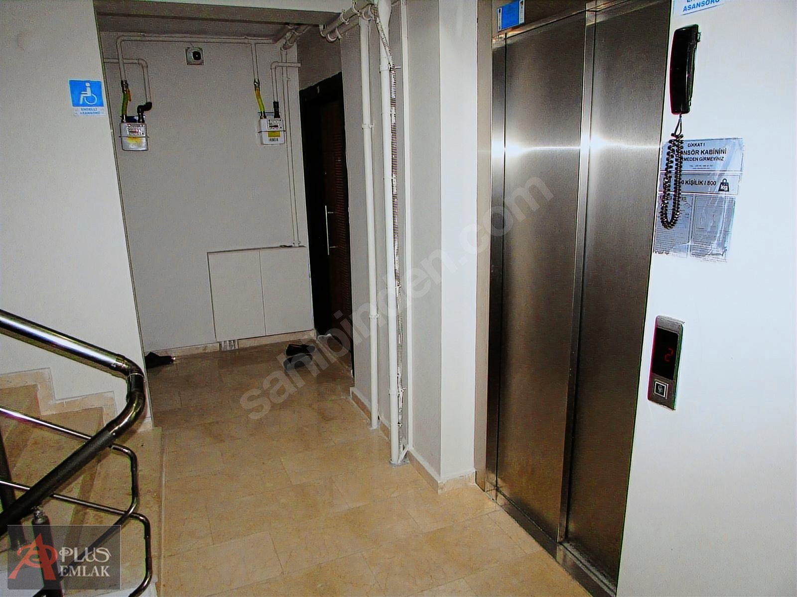 DURAĞA 1DK MESAFEDE AMRK MTF. 1+1 B.KATI 65M2 2450.000 TL - İSTANBUL ÇEKMEKÖY fotoğraf 13