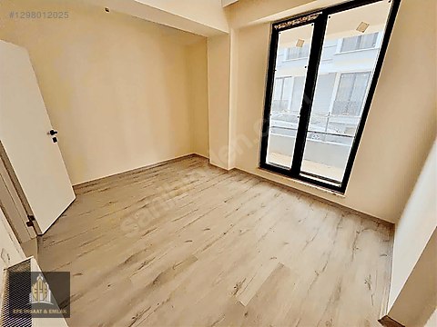 Geniş 2+1 | Yüksek Giriş Kat | Balkonlu | Ebeveyn Banyolu 90 m2 - YALOVA ÇİFTLİKKÖY fotoğraf 20
