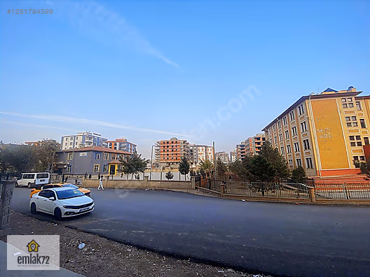 EMLAK 72'DEN KÖRİK MAH. OKUL KARŞISI SATILIK SIFIR DÜKKAN VE 1+1 - BATMAN MERKEZ fotoğraf 5