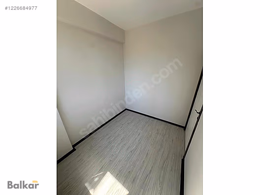 BATI OTOBAN ÇIKIŞI YENİ METRO DURAGININ KARŞISINDA LÜX 1+1 DAİRE - İZMİR BUCA fotoğraf 6