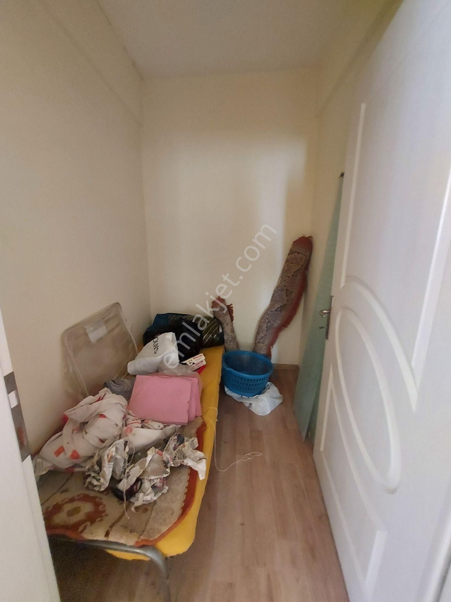 Yenifoça’da Satılık 2+1 Daire – Merkezi Konum, Plaja Yürüme Mesafesi! - İZMİR FOÇA fotoğraf 2
