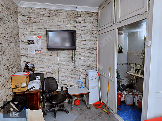 Bayraklı Sevgi Yolu Yan Sokağın'da Satılık 36 m2 Kiracılı Dükkan - İZMİR BAYRAKLI fotoğraf 7