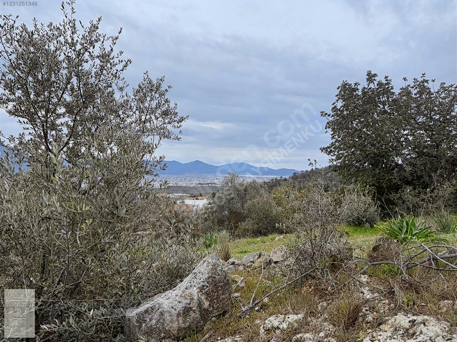 Eldirekte köyiçi imarlı panoramik manzaralı satılık tarla - MUĞLA FETHİYE fotoğraf 3