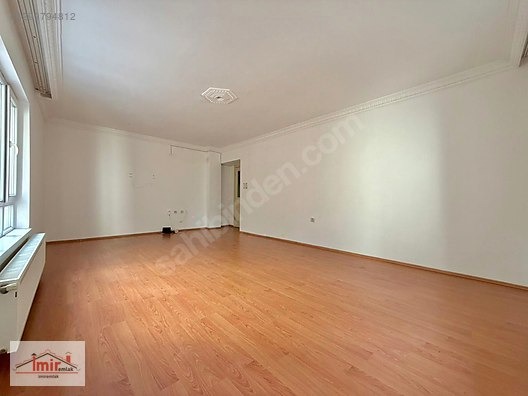 İMİR EMLAK'TAN 3+1 OKUL YAKINI 1.KAT 130M² KİLERLİ MASRAFSZ DAİR - ANKARA PURSAKLAR fotoğraf 14