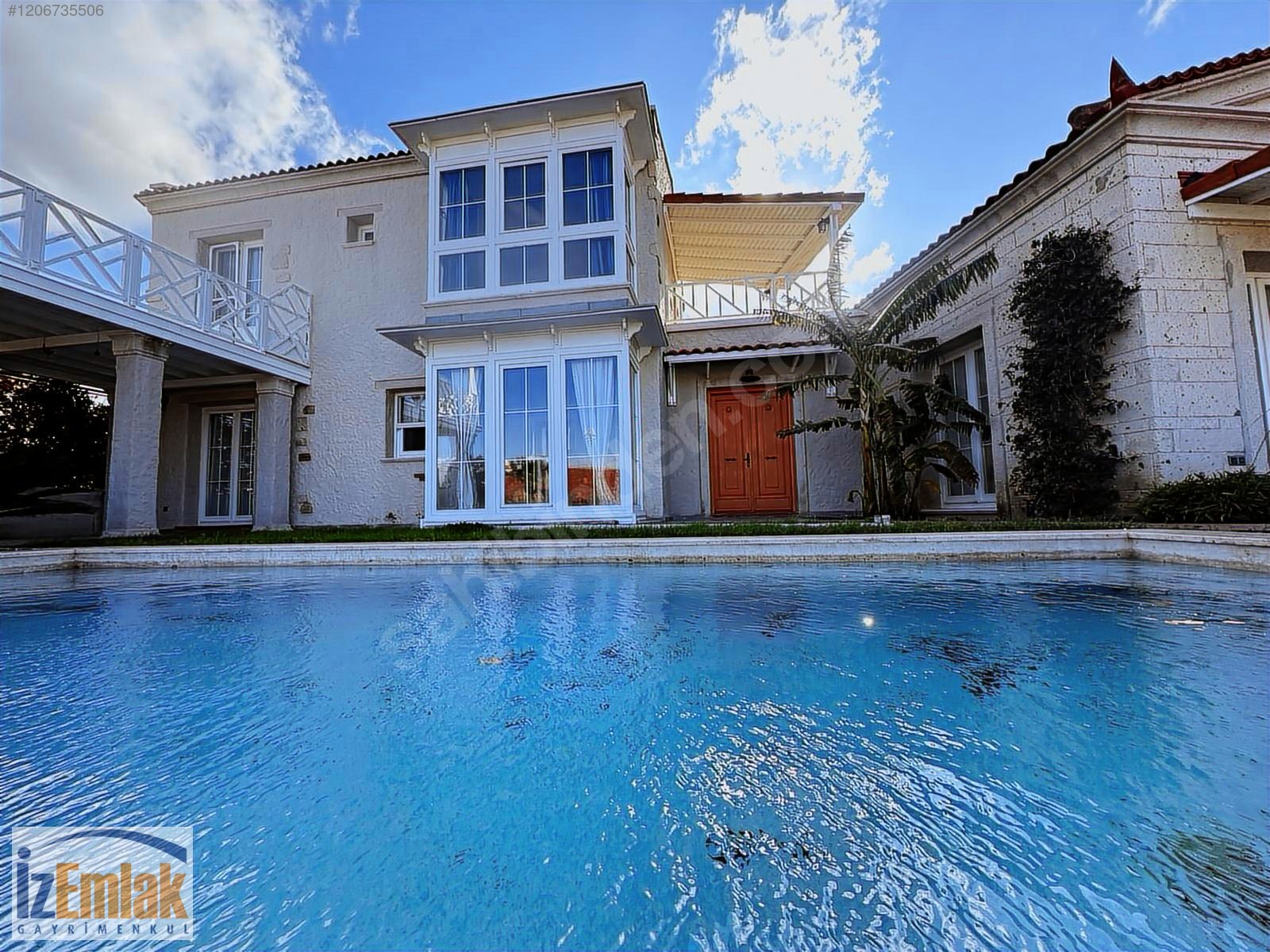İz Emlak'tan Jardin Eden'de Özel Havuzlu Çok Keyifli Villa - İZMİR ÇEŞME fotoğraf 6